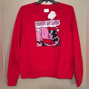 ivory ella Red Graphic 'Trunk In Love' Pullover